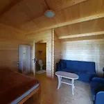 Domkiwjastrzebiej 山林小屋
