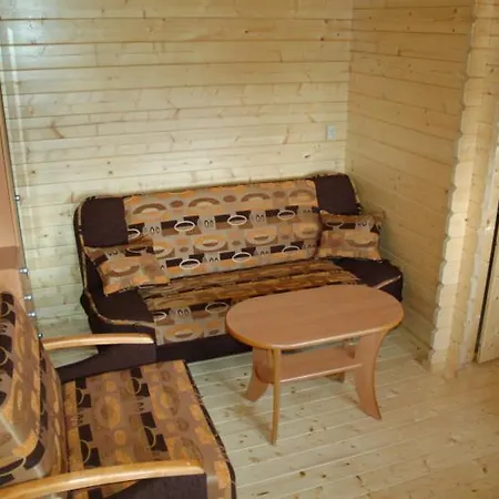Domkiwjastrzebiej Lodge *